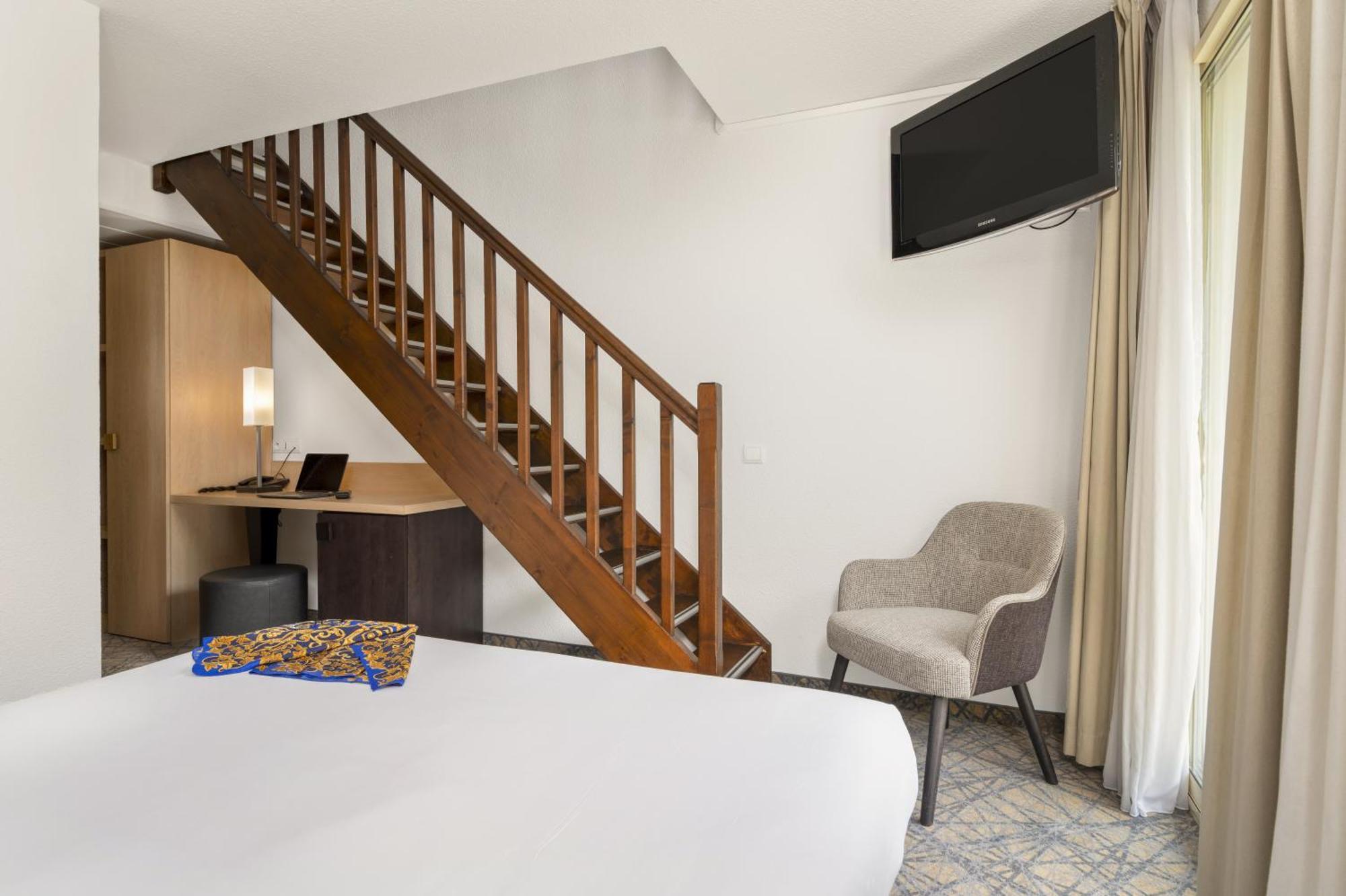 Hotel Eliseo Lourdes Esterno foto